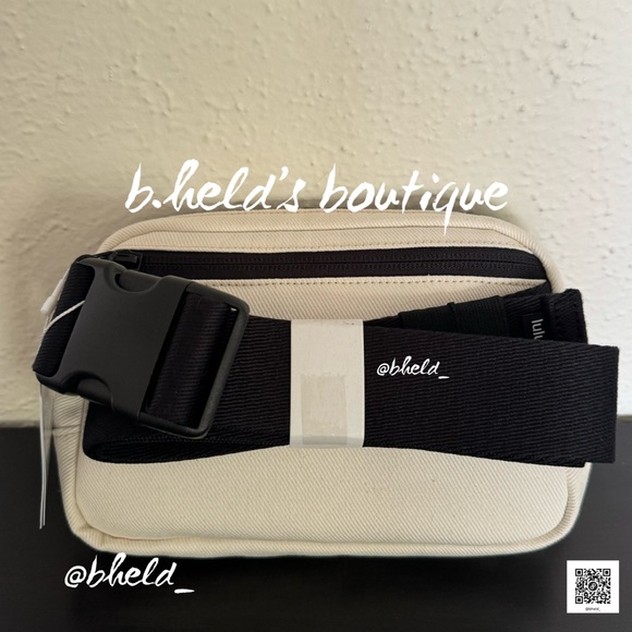 lululemon Everywhere Belt Bag *Canvas (Cotton) in Natural/Black OS 1L New NWT - Picture 6 of 15